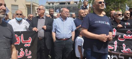 الطيبي نقف بجانب اهلنا في يافا ضد سياسية اخلاء المواطنين العرب من بيوتهم